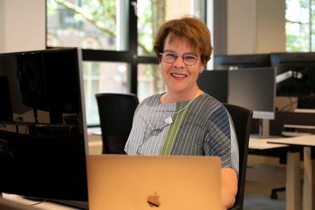 Portret van Helga Markus, coördinator informatiebeveiliging bij de NVWA